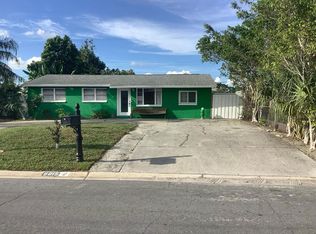 6015 W Burke St, Tampa, FL 33634
