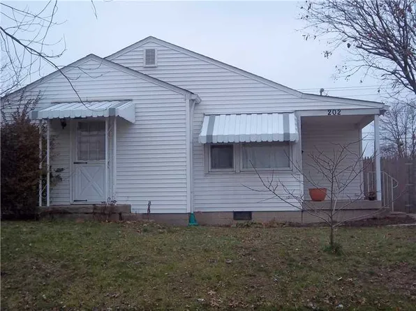 202 S 5th Ave, Beech Grove, IN 46107