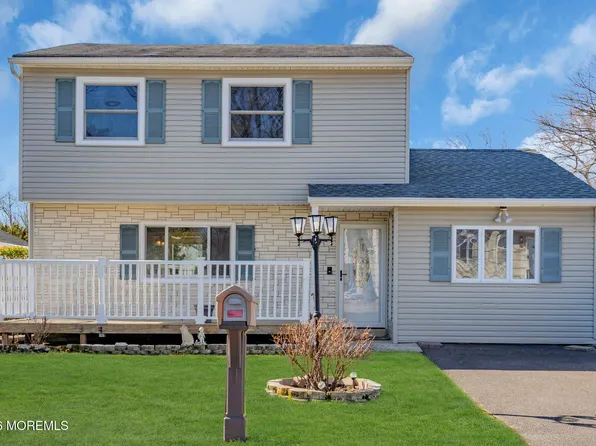 895 Linden Avenue, Brick, NJ 08723