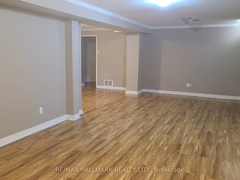 63 Cairns Dr — Photo 20