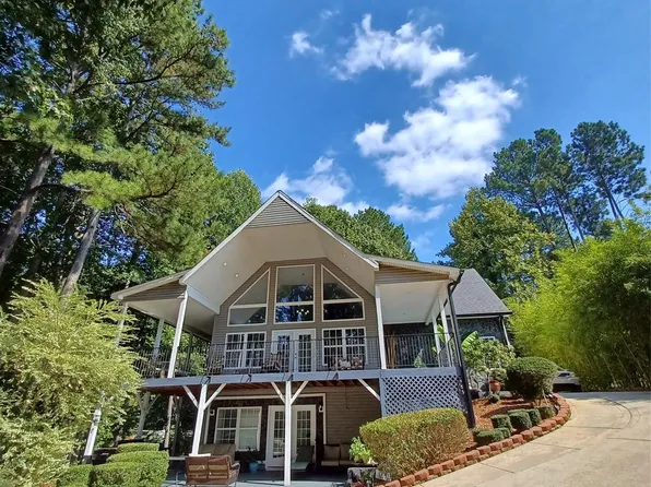 3645 Lake Bluff Dr, Sherrills Ford, NC 28673