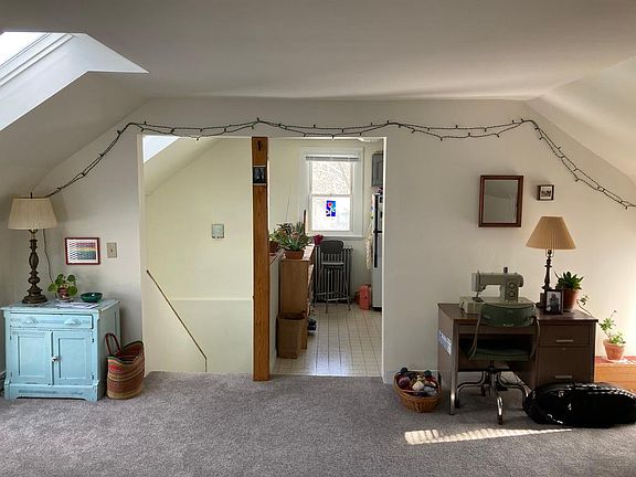 3rd image of 499 Hayts Rd Unit 3