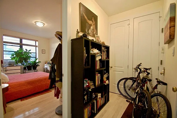 Rented by Bohemia Realty Group | media 47