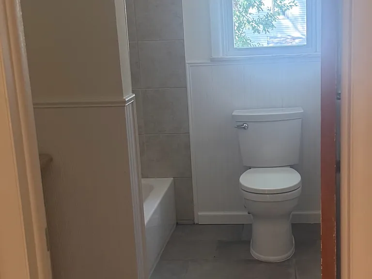 12 Preston Ave #2 — Photo 8