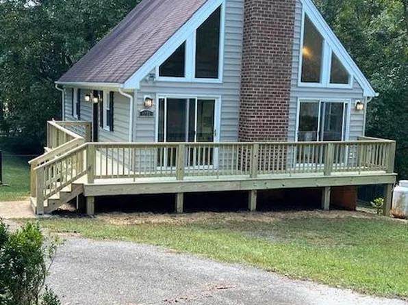 1272 Walnut Hollow Rd, Lynchburg, VA 24503