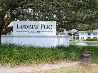 3211 Landmark Dr, Clearwater, FL 33761