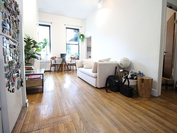 3rd image of 62 W 69th St APT 3B