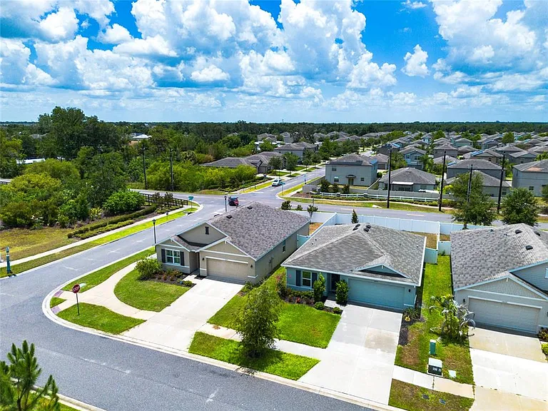 10231 Opaline Sky Ct — Photo 38