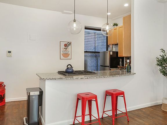 3rd image of 153 Clinton Ave APT 1A
