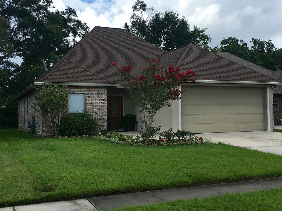 1st image of 16047 Belle Brittany Ave