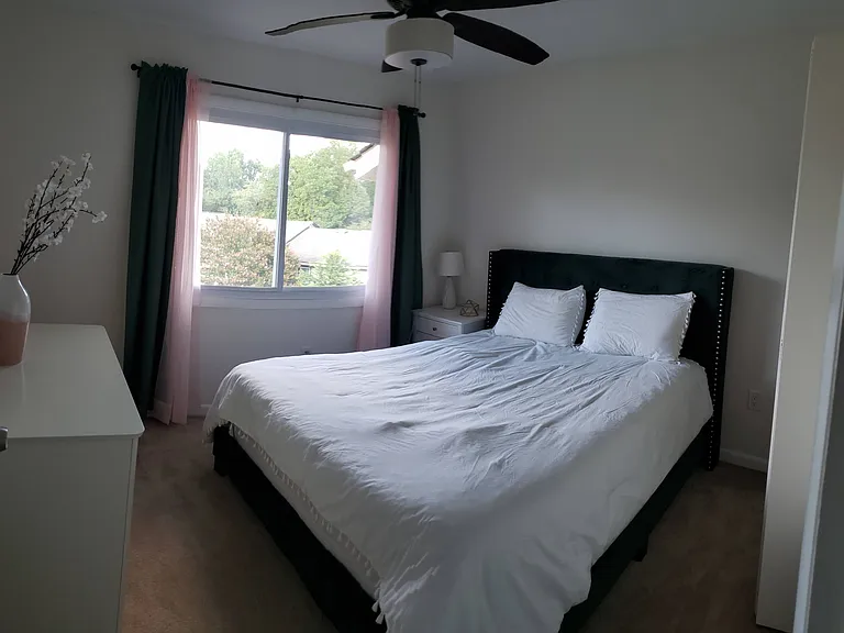 9524 Miranda Ct — Photo 23