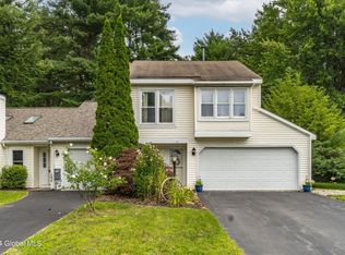 17 Old Mill Ln, Queensbury, NY 12804
