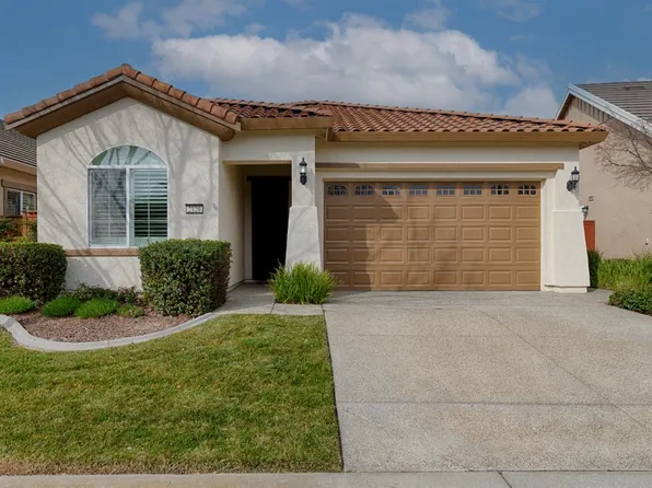 2120 Arlington Dr, Roseville, CA 95747
