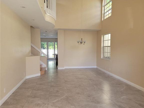 4th image of 4045 Arthurium Ave