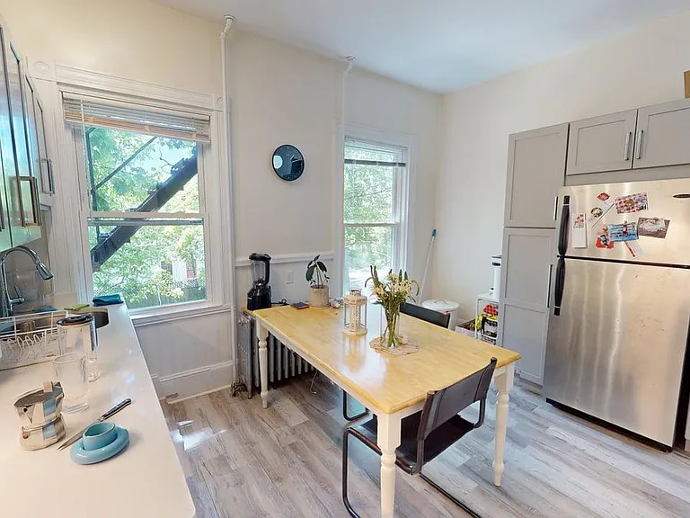 176 Summer St #1 — Photo 1