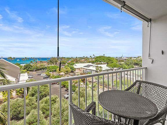 3rd image of 75-5766 Kuakini Hwy APT 607