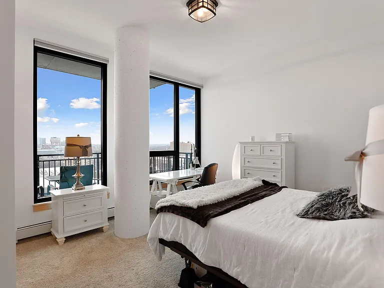 1240 S 2nd St #1305 — Photo 11
