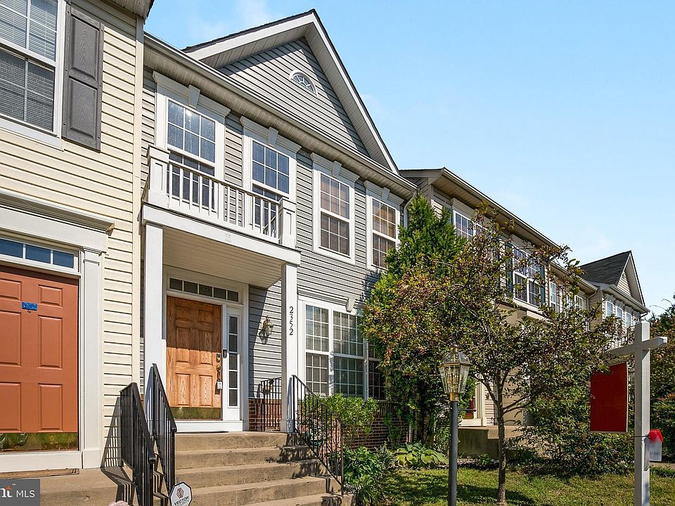 1st image of 2352 Battery Hill Cir