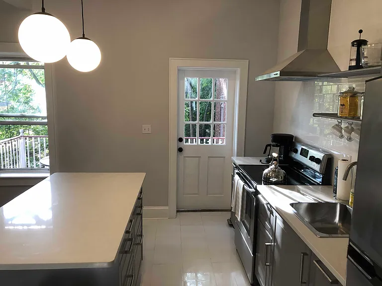 91 Liberty St #2 — Photo 20