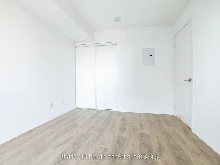 5168 Yonge St #711 — Photo 19