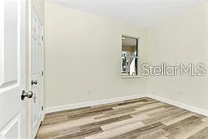 285 N Kentucky Ave — Photo 12