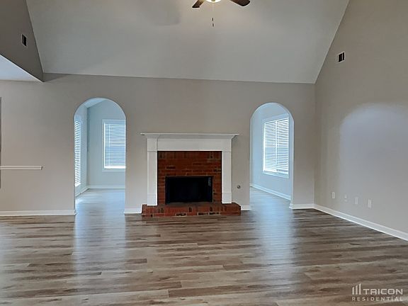 2nd image of 5107 Redcoat Ln