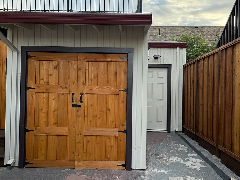 Entry to storage unit