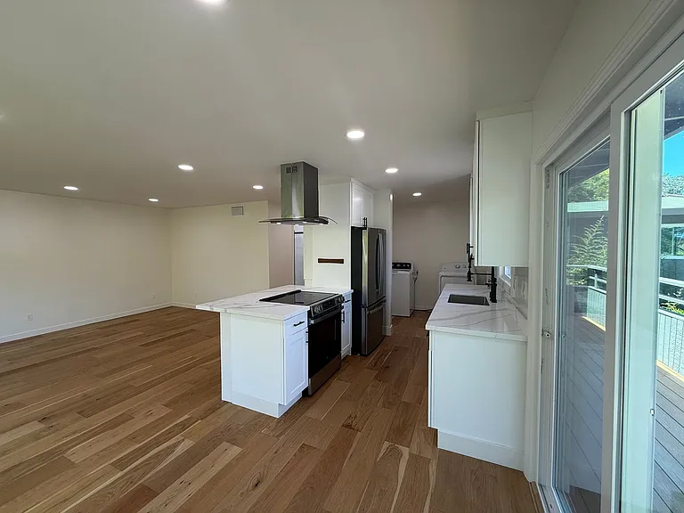 40 & 42 Leafwood Cir — Photo 6