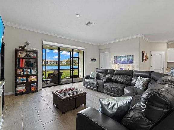 4th image of 12024 Arbor Trace DR