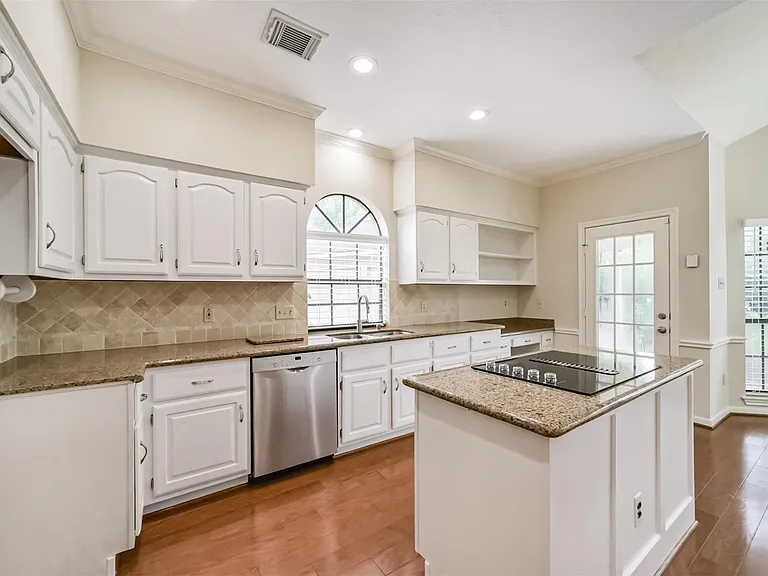 2214 Cherrytree Ridge Ln — Photo 25