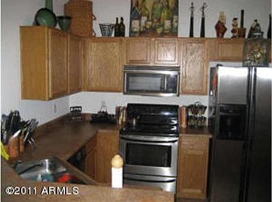 3rd image of 1523 E La Salle St