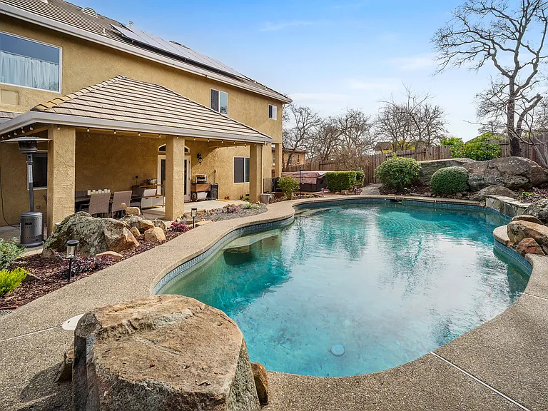 3180 Warren Ln — Photo 37