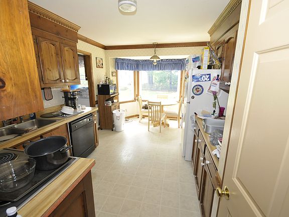 Kitchen and Breakfast Nook
