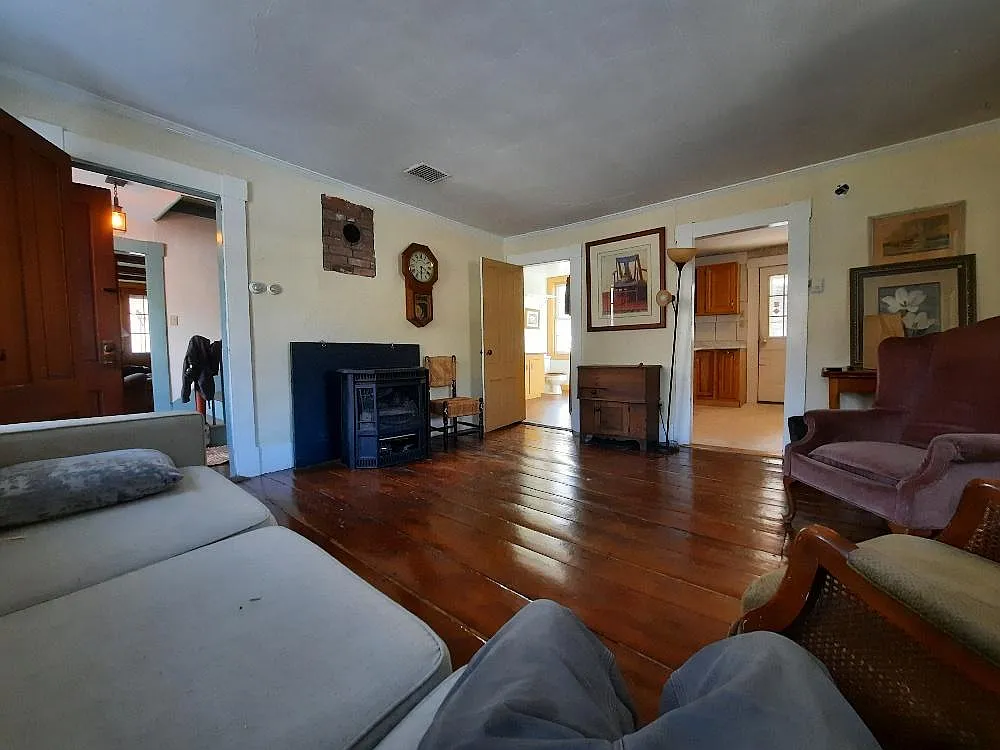 1643 Fay Brook Rd — Photo 4