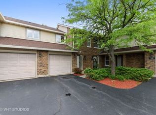 330 W Ivy Ln #1C, Arlington Heights, IL
