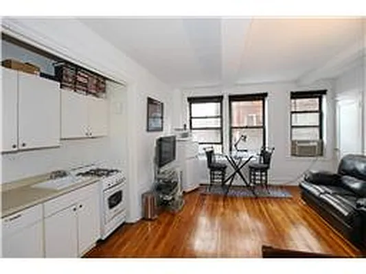 Sold by Douglas Elliman | media 11