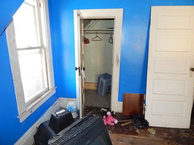 2nd image of 321 E 2nd St