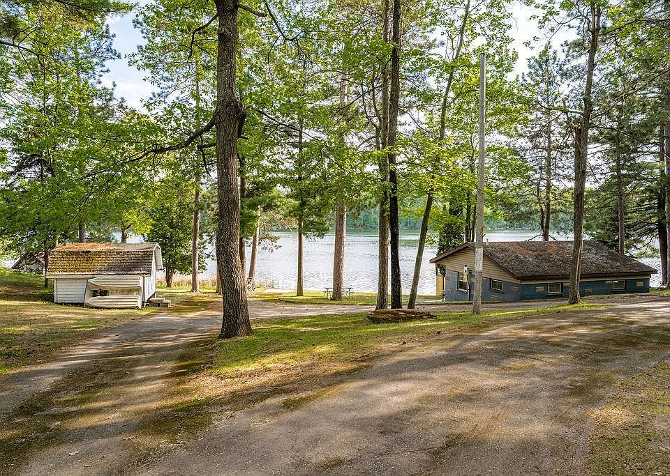 35761 Lake St, Cohasset, MN 55721 | Zillow