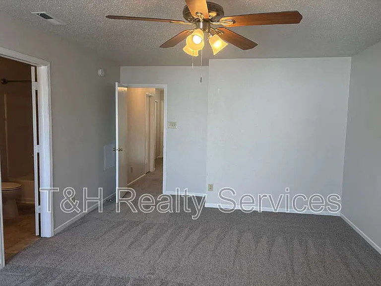 12640 Justice Xing — Photo 15