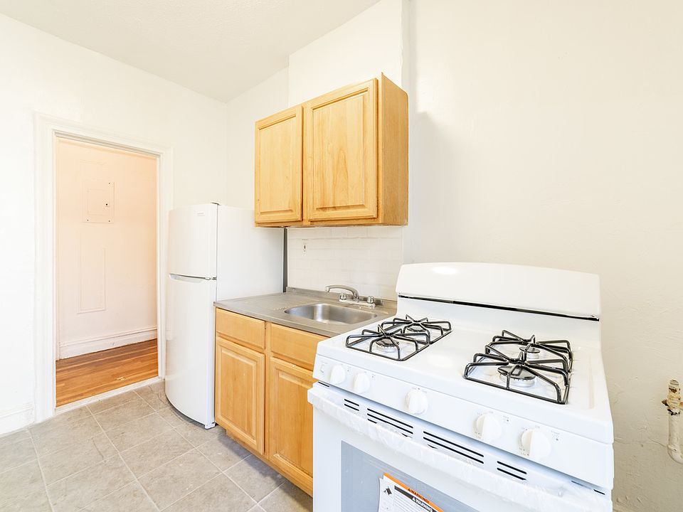 1st image of 335 Lefferts Ave #C5