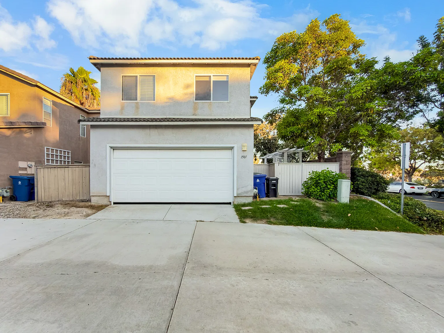 3 bed, 2.5 bath, 1649 sqft, $4,200 — Photo 3