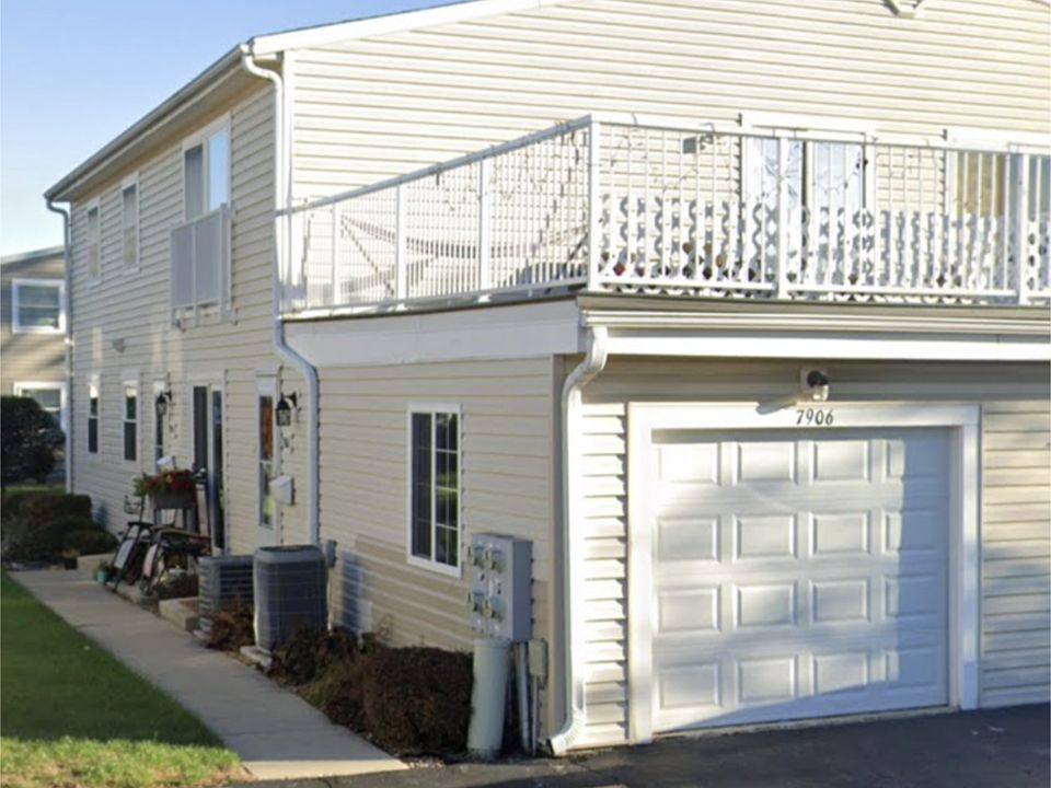 1st image of 7906 163rd Ct