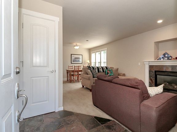 4th image of 6508 22nd Street Ct NE