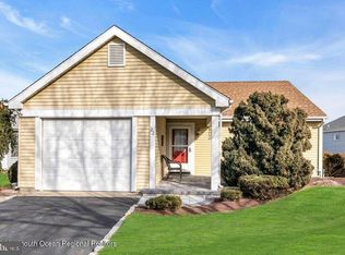 22 Harrow Pl, Manchester, NJ 08759