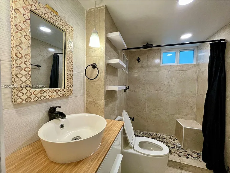 1670 Bay Rd #2B — Photo 8