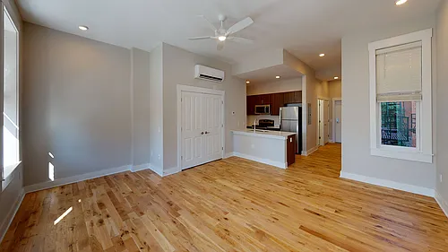 Floor plan 1606 Pleasant St 201