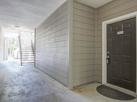 2nd image of 700 Daniel Ellis Dr APT 5105