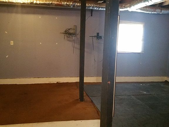4th image of 2477 Jade Dr