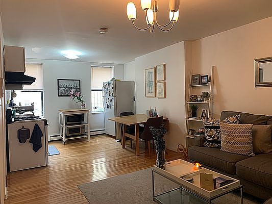 1st image of 271 1st Ave APT 4