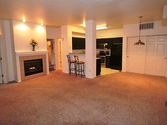 Living Rm, Dining & Kitchen